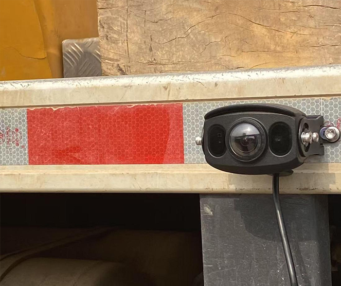 中國石化大型吊車盲區預警系統